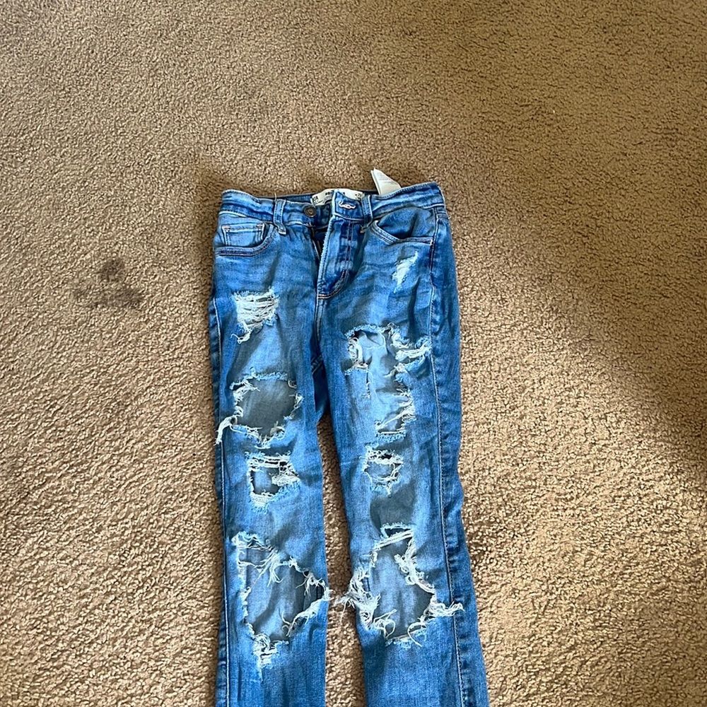 holister size 00r